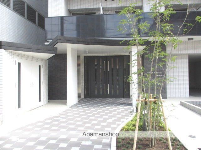 地下鉄長堀鶴見緑地線 今福鶴見駅 徒歩3分 14階建 築15年の外観写真