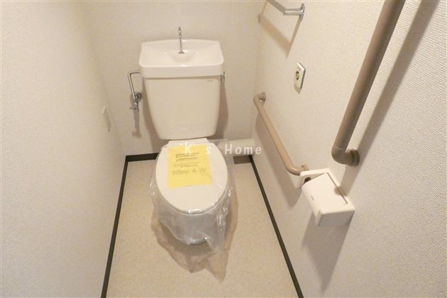 神戸電鉄有馬線 長田駅 徒歩3分 7階建 築29年のトイレ写真