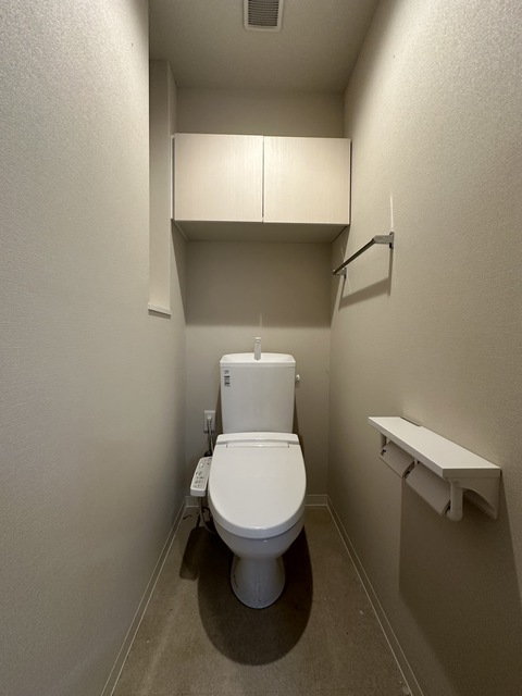 ＪＲ横浜線 相模原駅 徒歩7分 5階建 築9年のトイレ写真
