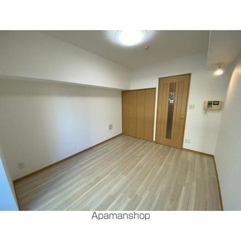 パレステュディオ銀座東壱番館の居間写真