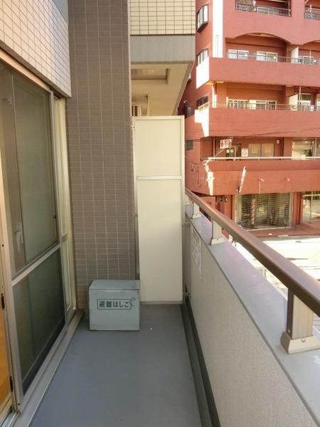 眺望　洗濯も楽々バルコニー