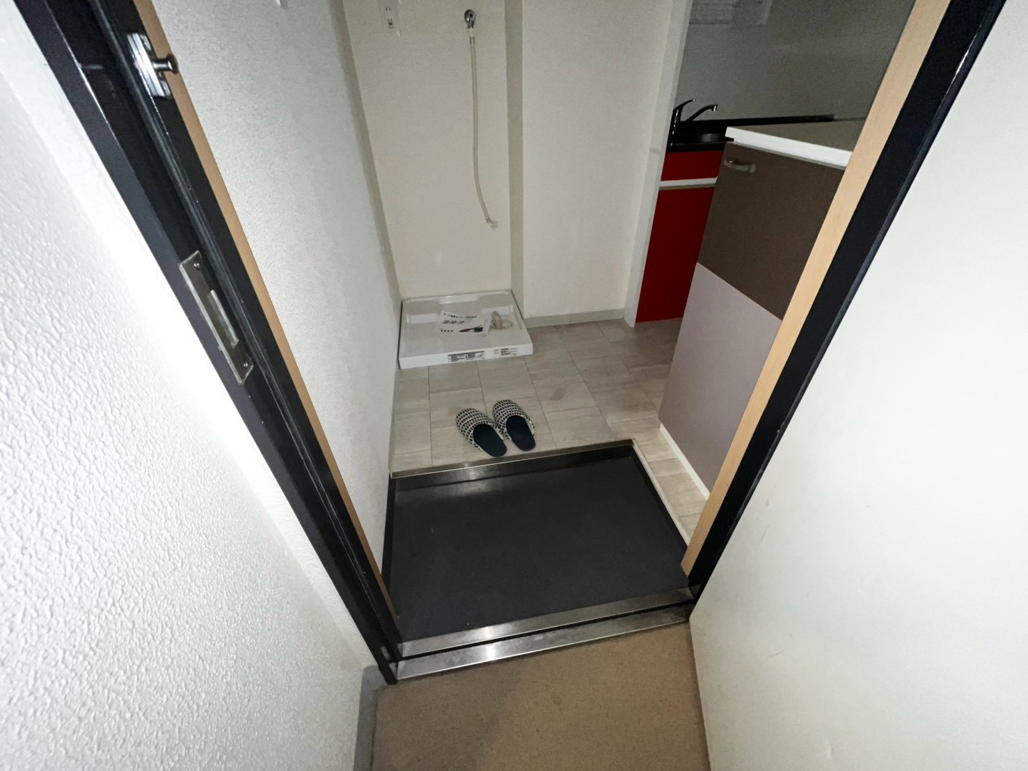 ルミエール瓦屋町の玄関写真