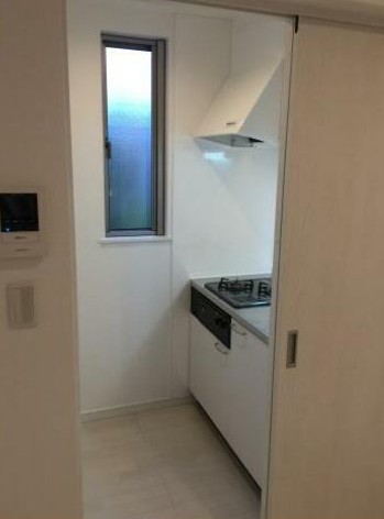 キッチン　※別部屋参考写真