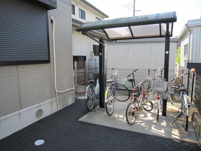 その他共有部分　駐輪スペース♪