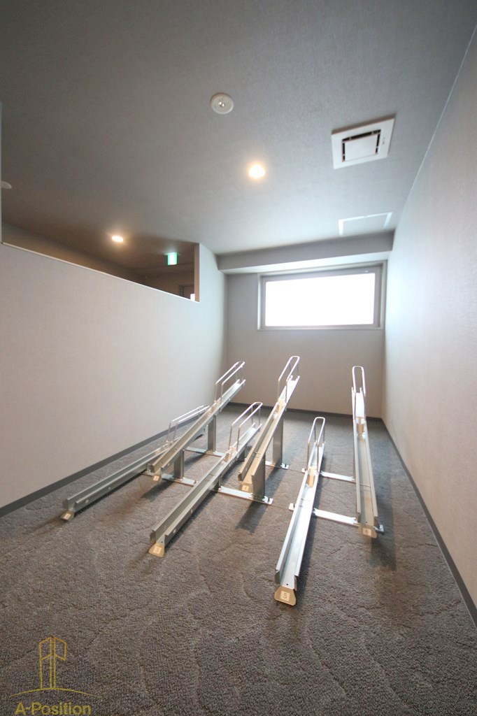 地下鉄御堂筋線 本町駅 徒歩4分 13階建 築5年のその他写真