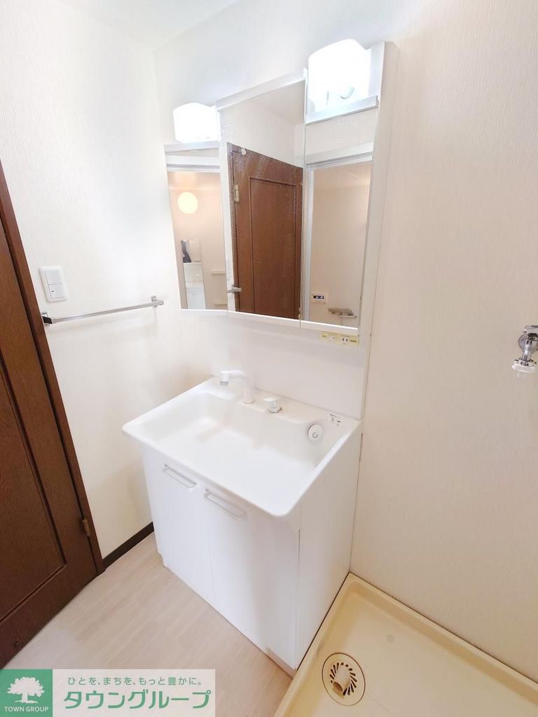 洗面設備　※別部屋参考写真です