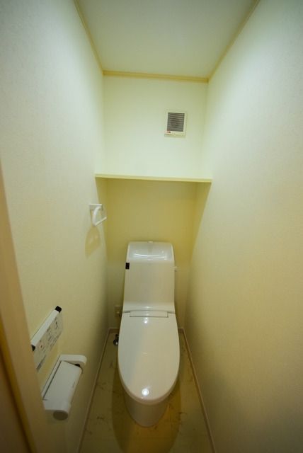 トイレ　★★ウォシュレット付き★★
