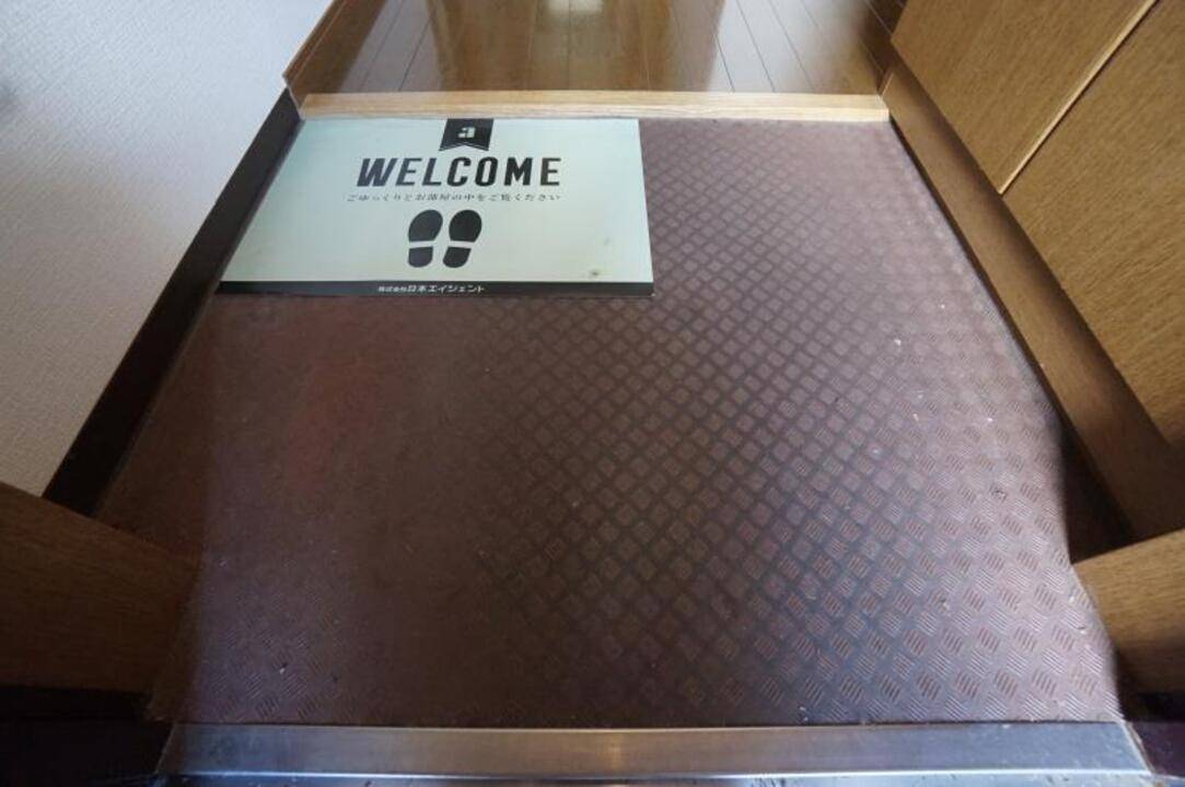 玄関　玄関
