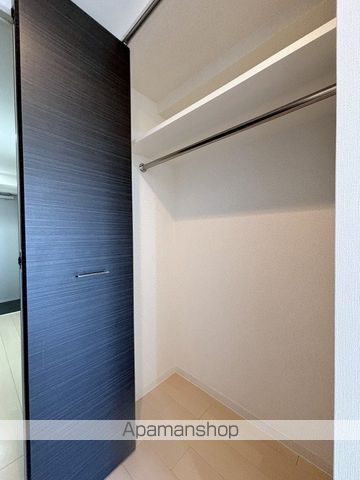 地下鉄御堂筋線 大国町駅 徒歩3分 9階建 築13年の内装写真