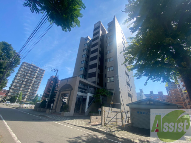 建物外観　札幌市中央区北３条西「ライオンズマンション植物園第２」