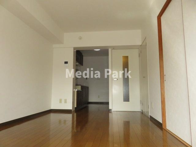 居室・リビング　同物件別のお部屋の参考写真です。