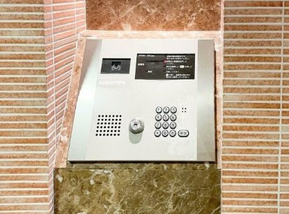 セキュリティ　モニター付きオートロック。