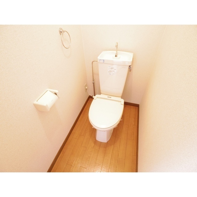 モンターニュ横山のトイレ写真