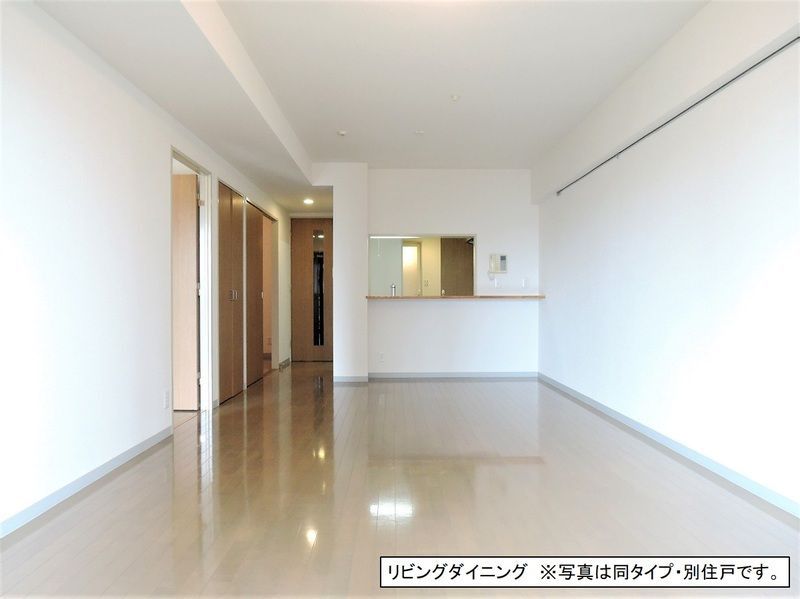 ＪＲ南武線 鹿島田駅 徒歩2分 18階建 築23年の内装写真