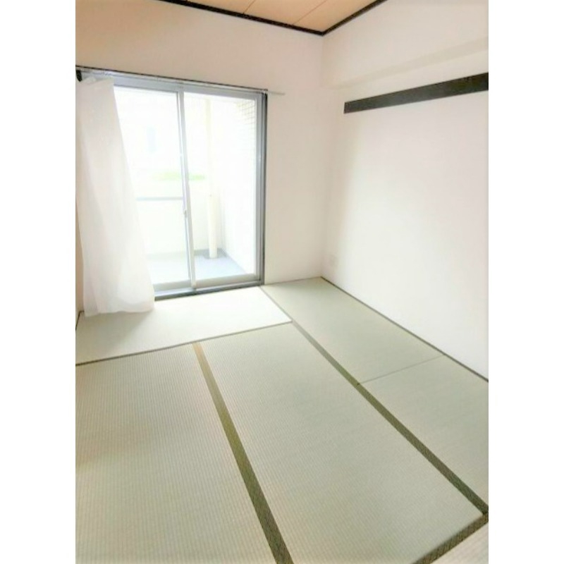 その他共有部分　６．１帖の和室♪