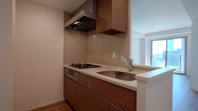 キッチン　※写真は同タイプ住戸です。