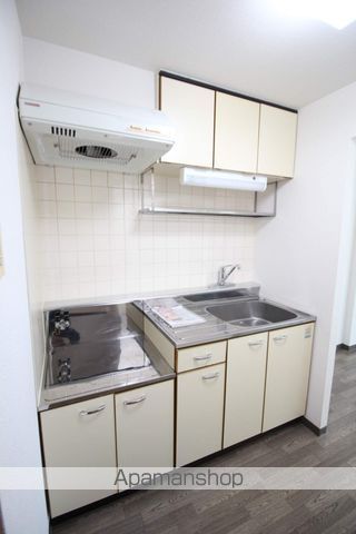 地下鉄東豊線 元町駅 徒歩7分 4階建 築37年のキッチン写真