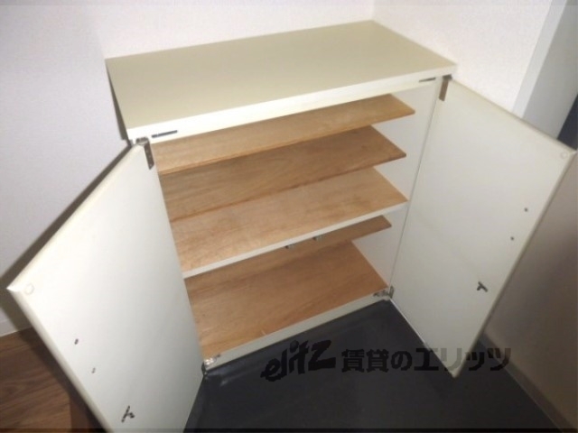 収納　下駄箱