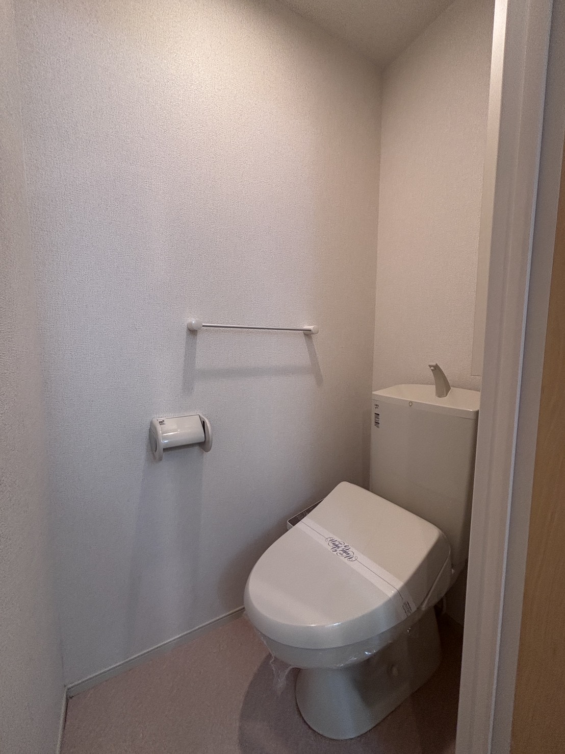 社アパートのトイレ写真