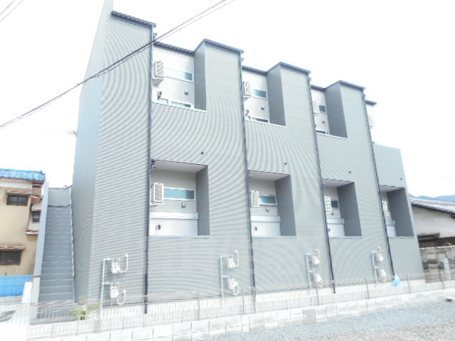 地下鉄東西線 東野駅 徒歩10分 2階建 築11年の外観写真