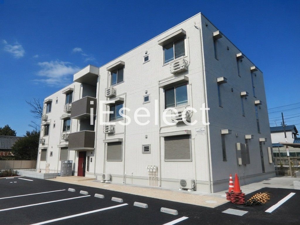 建物外観　2022年3月完成、都市ガス、ペット飼育可