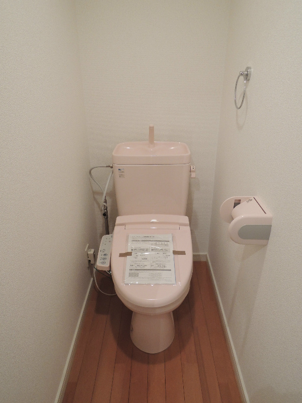 トイレ　※別室参考写真