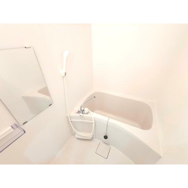 バス・シャワールーム　同タイプ別部屋の写真です。