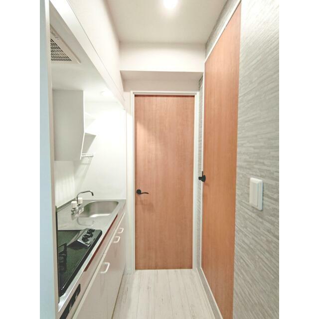 玄関　同タイプ別部屋の写真です。