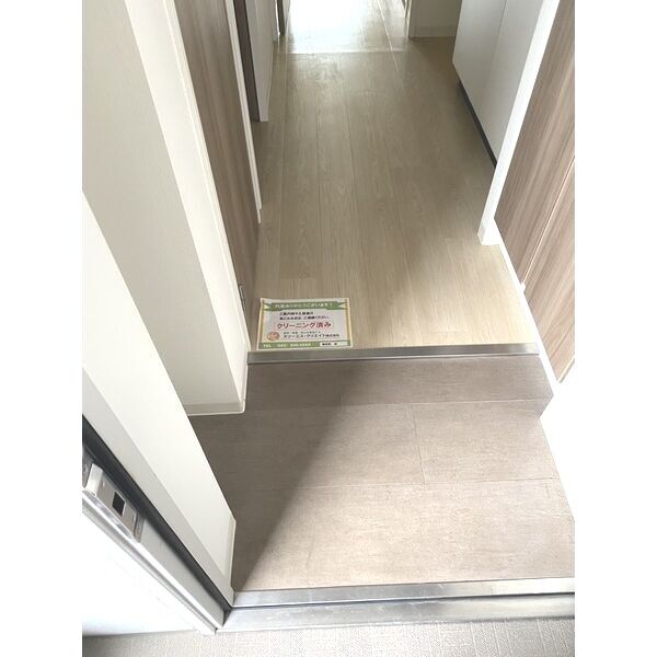 パルティール名駅北の玄関写真