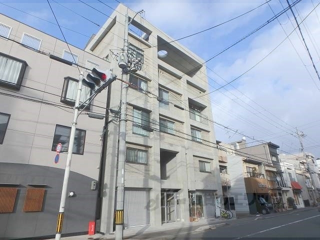 グレースアレイ西院の外観写真