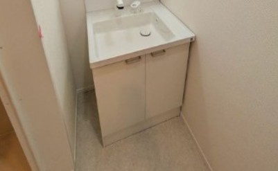 洗面設備　※同施工参照
