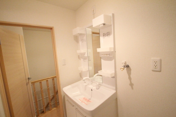 洗面設備　※別部屋の写真です