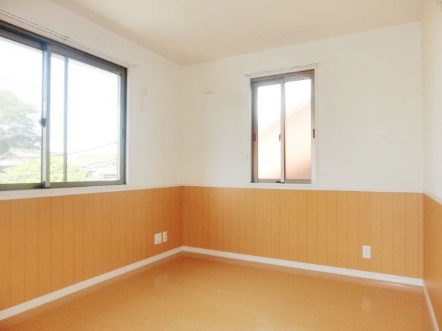 その他部屋・スペース　2面採光で明るいですね