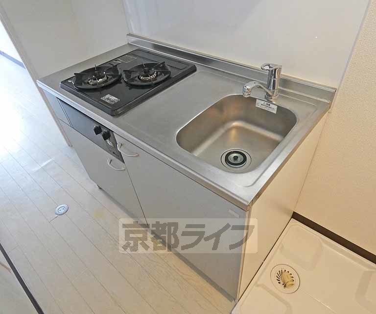 キッチン　２口コンロ付きのキッチンです！