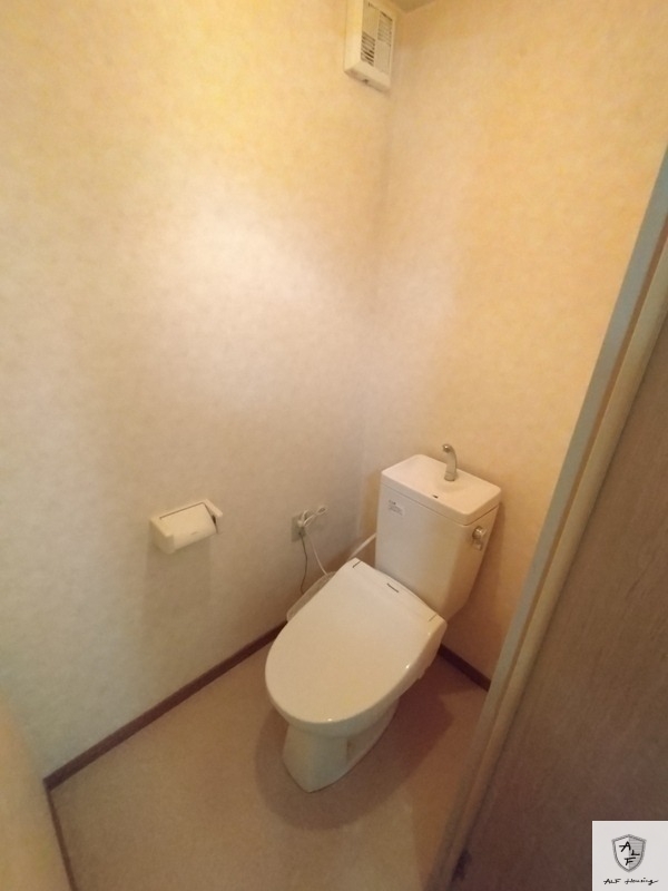 トイレ　イメージ