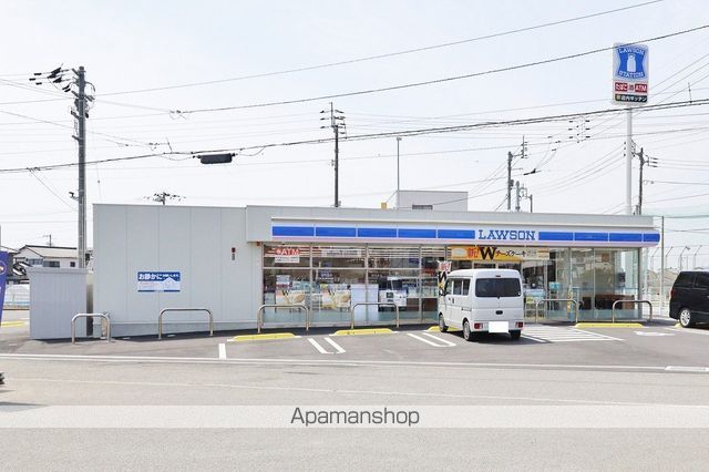コンビニ　ローソン 鳴門市役所前店（コンビニ）まで412m