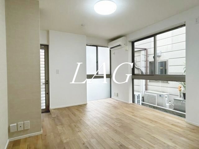 居室・リビング　洋室のお部屋です。