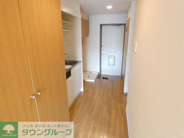 玄関　★お部屋探しは株式会社タウンハウジング東京まで★