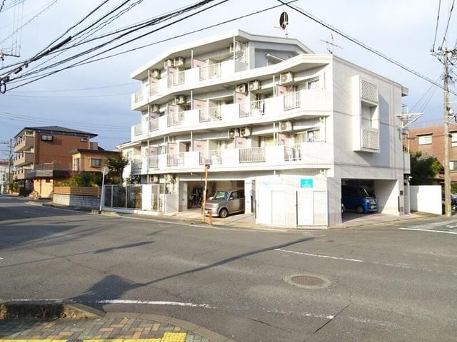 エントランス　現況優先
