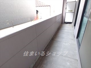 【アスパラ館のバルコニー】