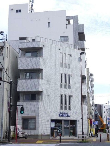 建物外観　オートロックで日当たりサンサン