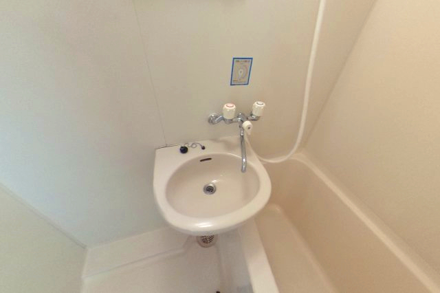 バス・シャワールーム　同仕様
