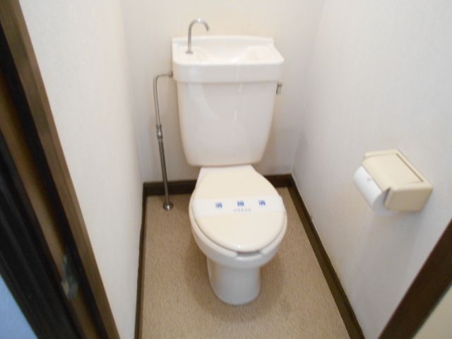【町田市玉川学園のアパートのトイレ】