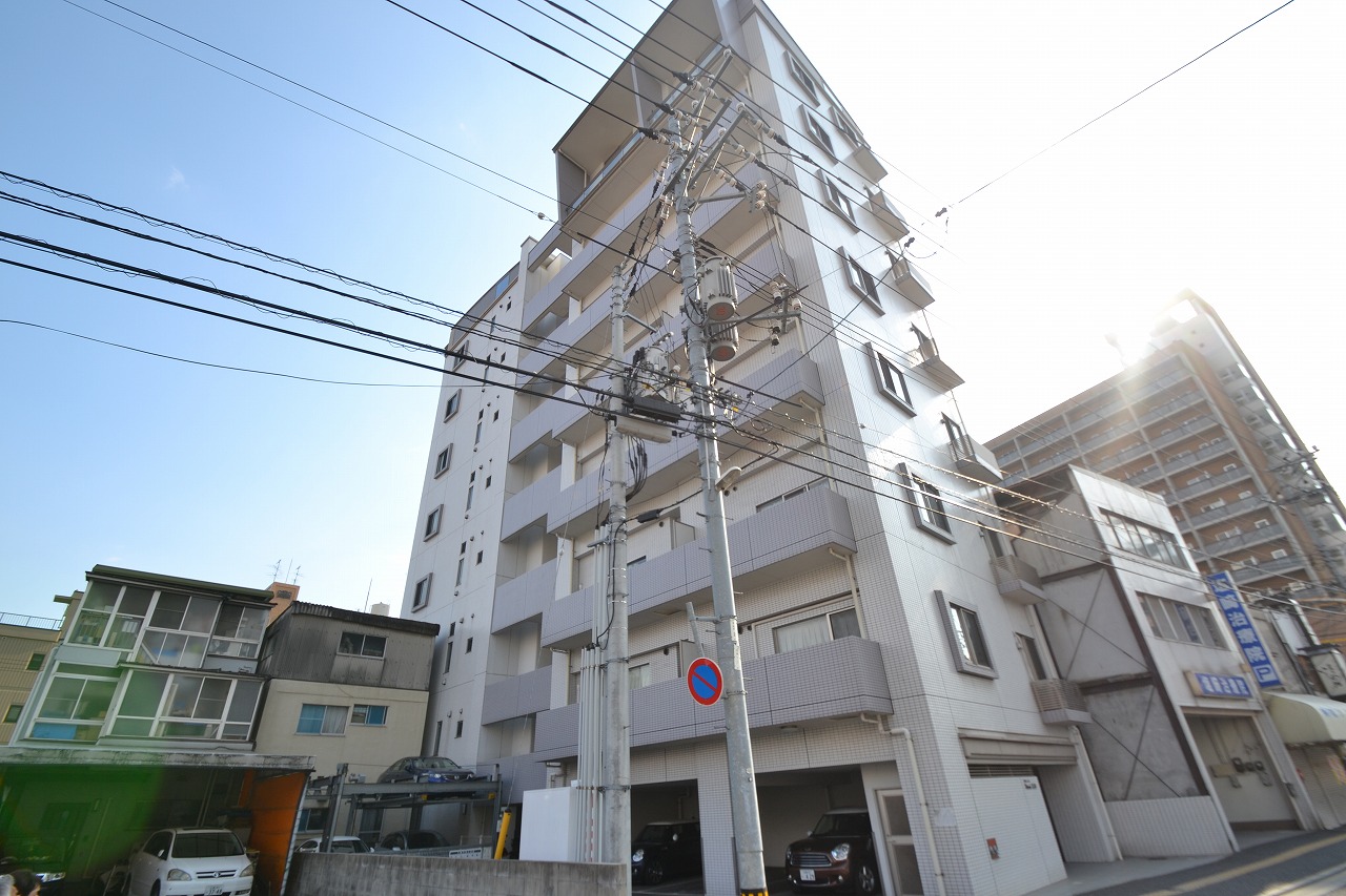 建物外観　室内広くてきれいです♪広島駅まで徒歩5分です☆