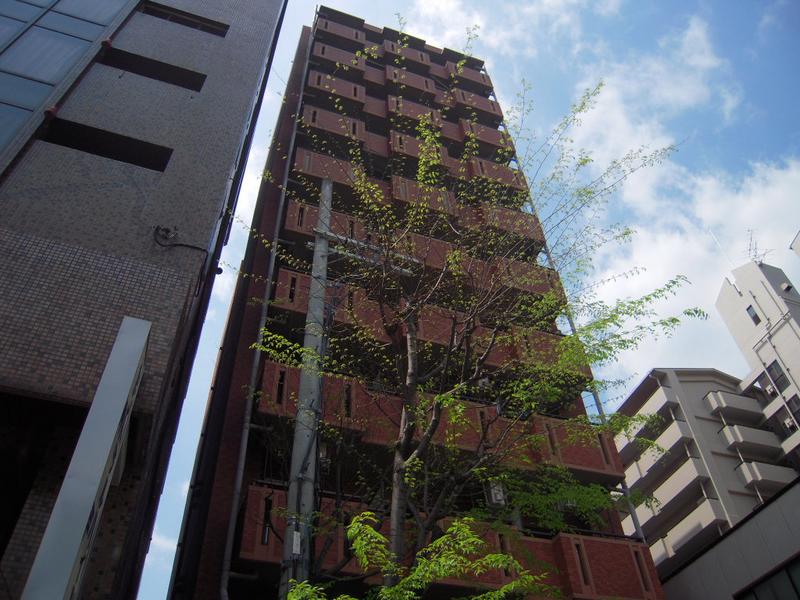 神戸市兵庫区西橘通のマンションの建物外観