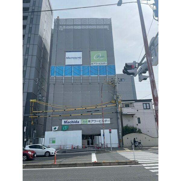 【エヌエムキャトフヴァンヌフの建物外観】