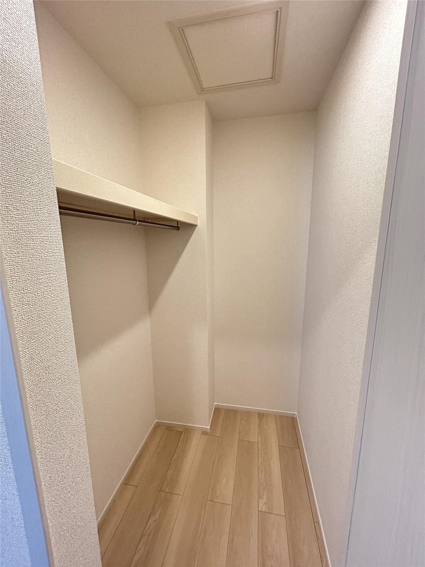 収納　ウォークインクローゼット