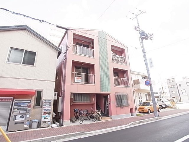 神戸市兵庫区浜中町のマンションの建物外観