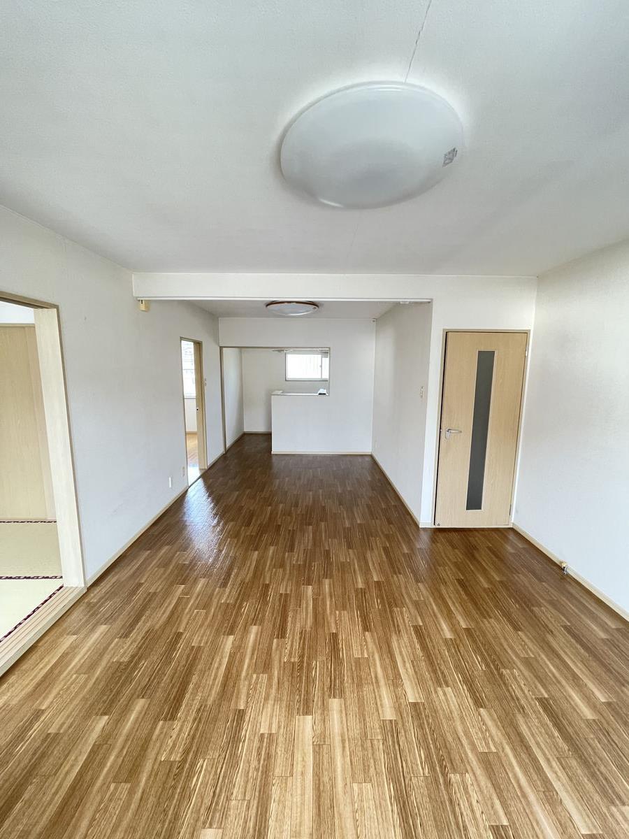 パストラルフォート_内装_0