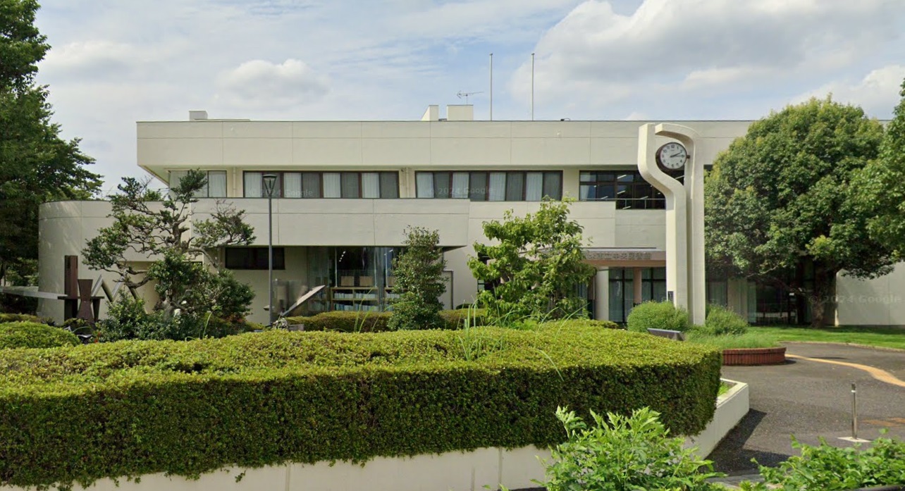 【秋田ハイツの図書館】